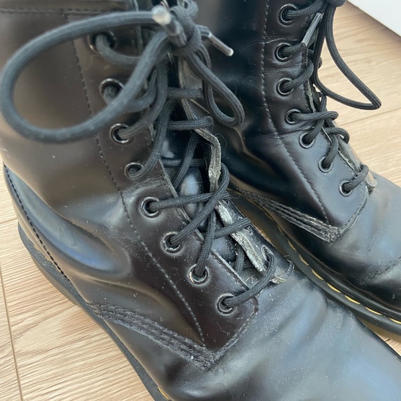 Dr. Marten 1460 Lace Up Boots - Picture 3 of 7